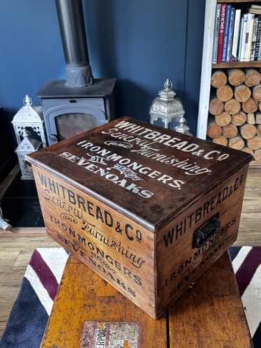 Sevenoaks vintage wooden oak - vintage,
