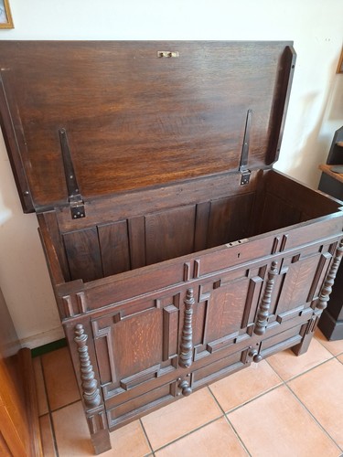 Jacobean oak mule chest - chest,, in