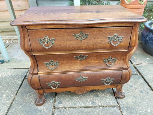 Small antique oak chest - , of