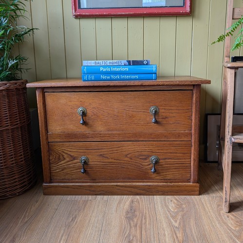 Small low antique - small,