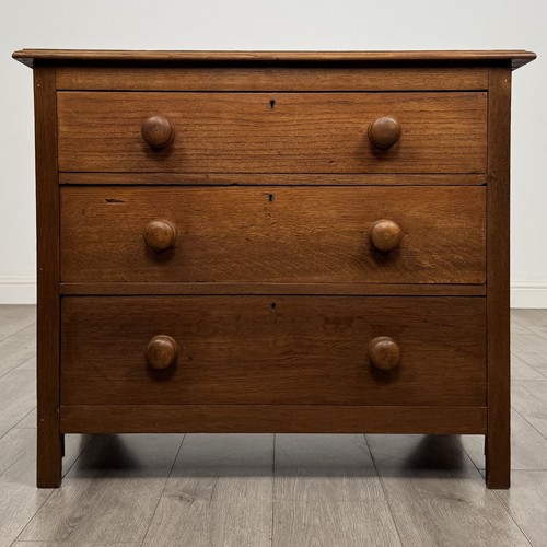 Antique small oak chest - small,