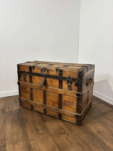 Victorian domed steamer trunk - domed,