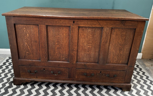 Antique large oak - oak, chest